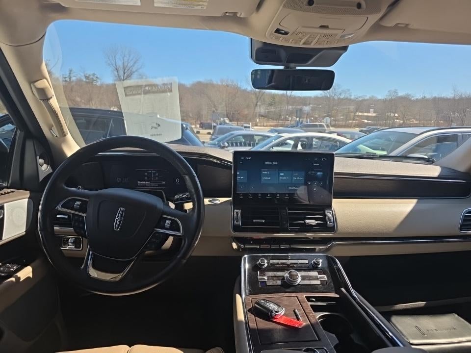2022 Lincoln Navigator L Reserve