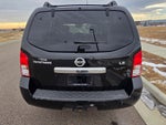 2010 Nissan Pathfinder LE
