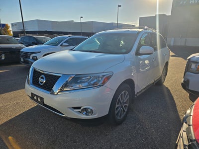 2016 Nissan Pathfinder SL