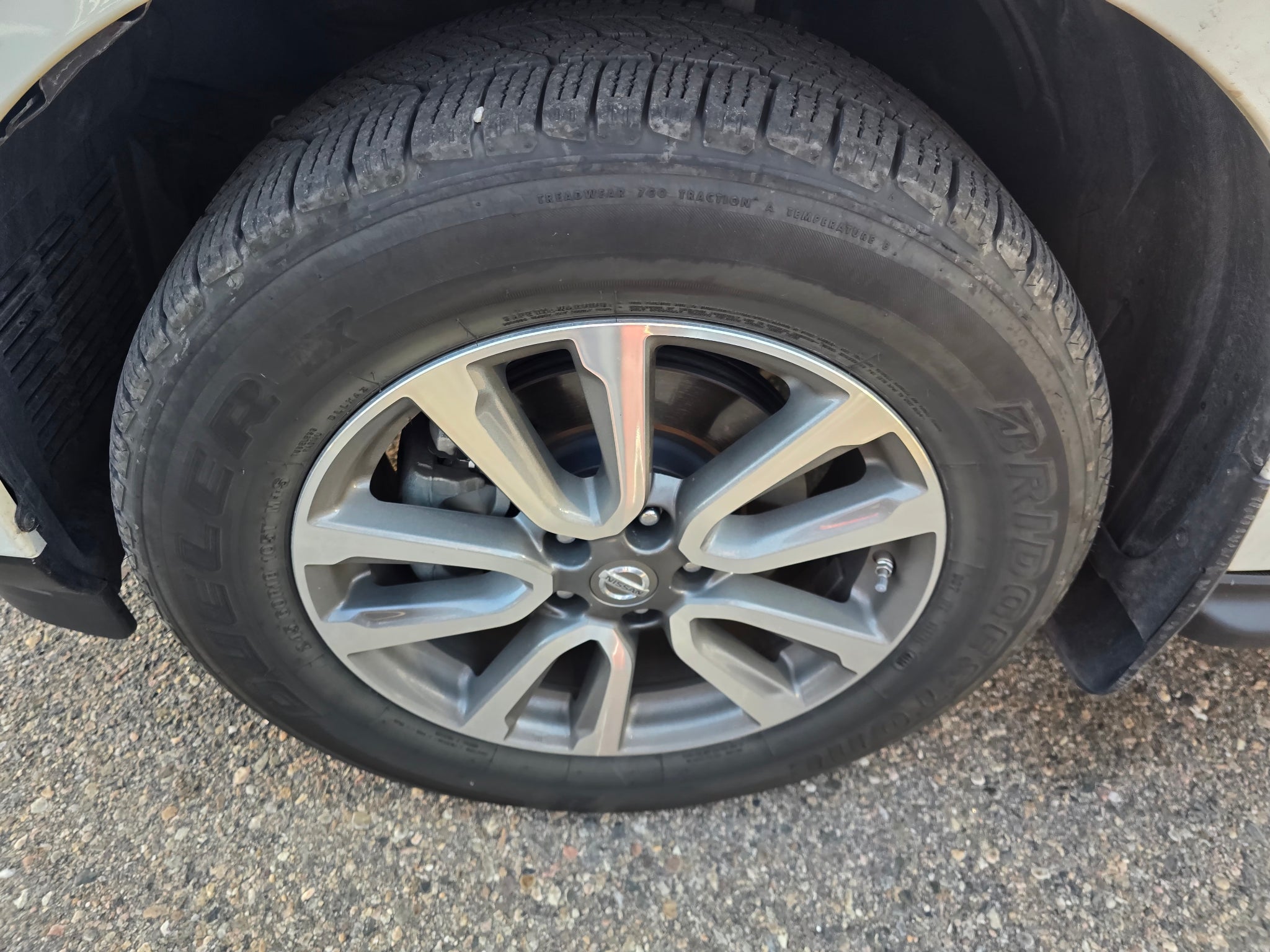 2016 Nissan Pathfinder SL