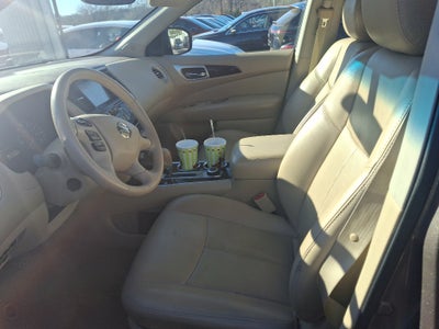 2014 Nissan Pathfinder Platinum
