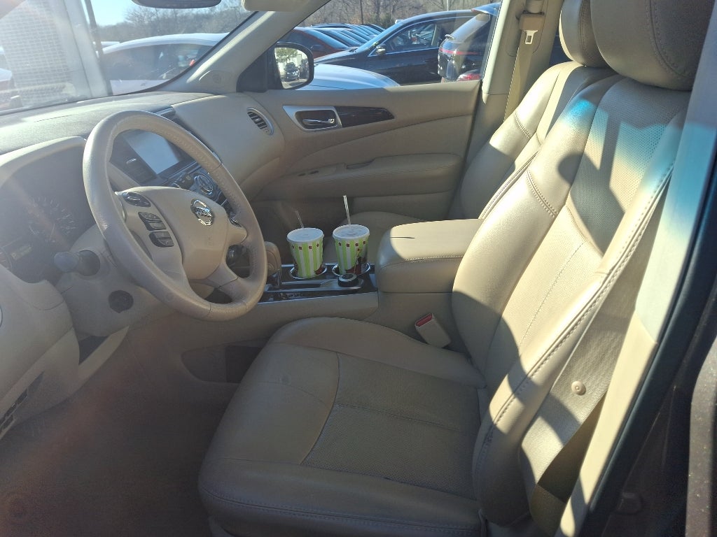 2014 Nissan Pathfinder Platinum