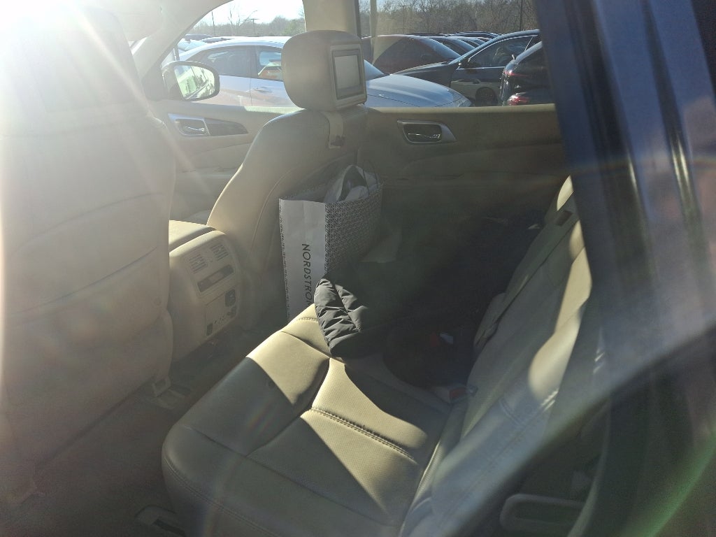 2014 Nissan Pathfinder Platinum