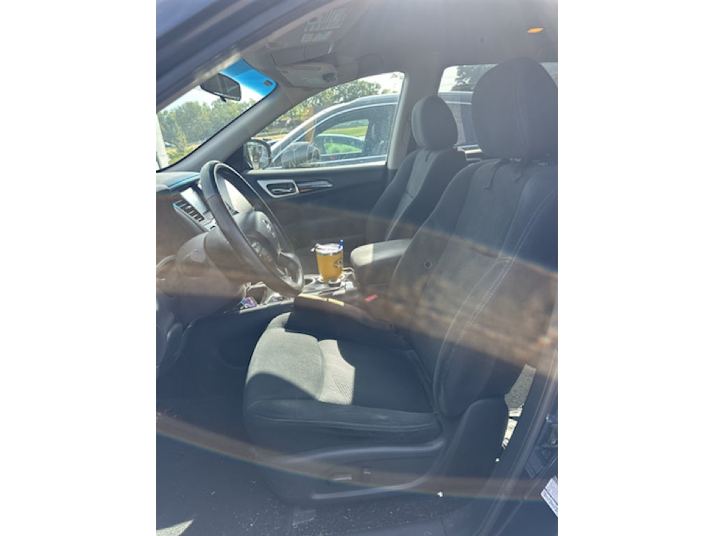 2014 Nissan Pathfinder SV
