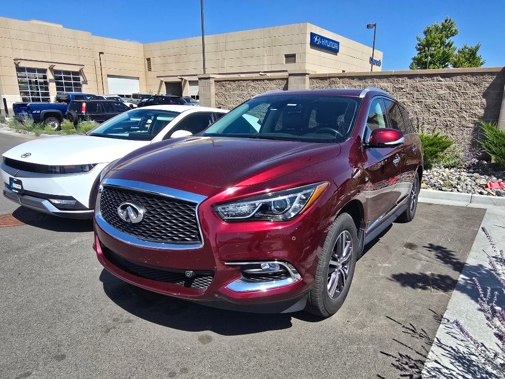 2019 INFINITI QX60 LUXE