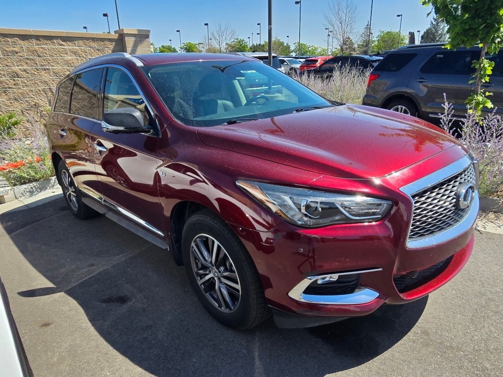 2019 INFINITI QX60 LUXE