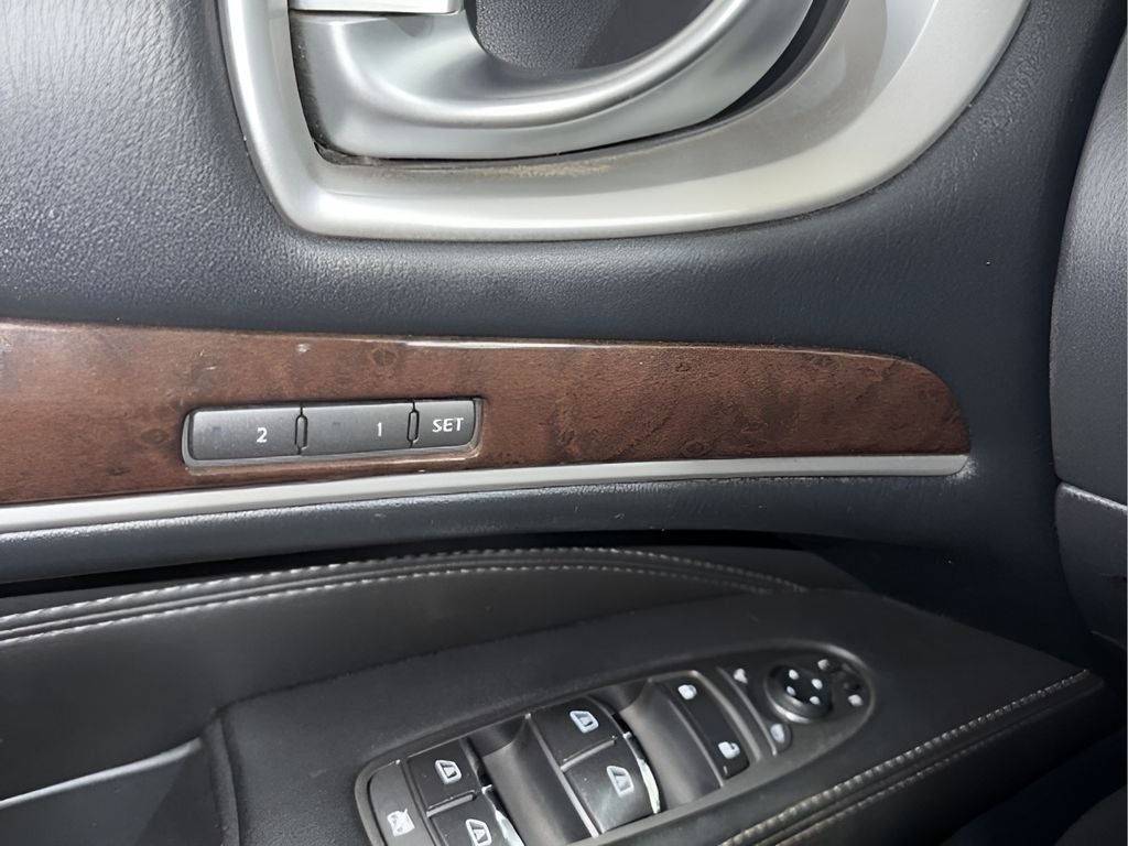 2019 INFINITI QX60 LUXE