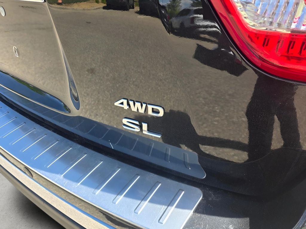 2018 Nissan Pathfinder SL