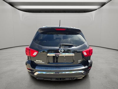 2018 Nissan Pathfinder SL