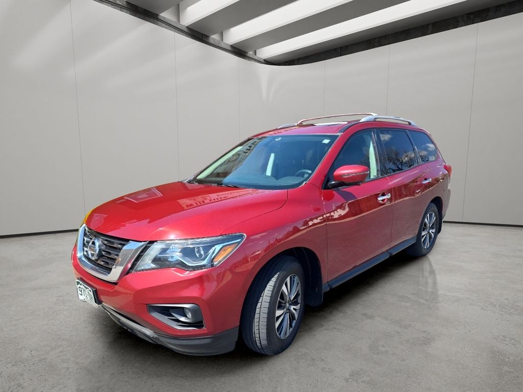 2017 Nissan Pathfinder SL