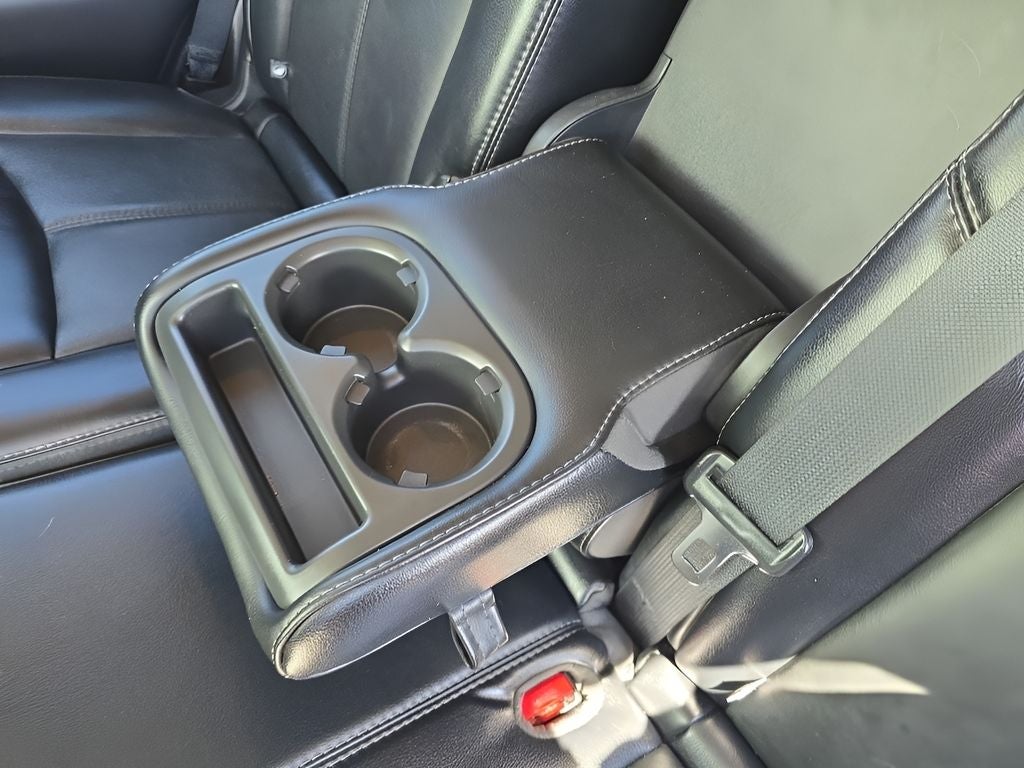 2017 Nissan Pathfinder SL