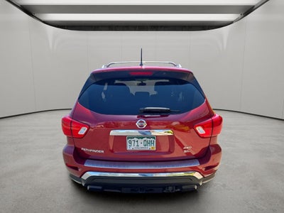 2017 Nissan Pathfinder SL