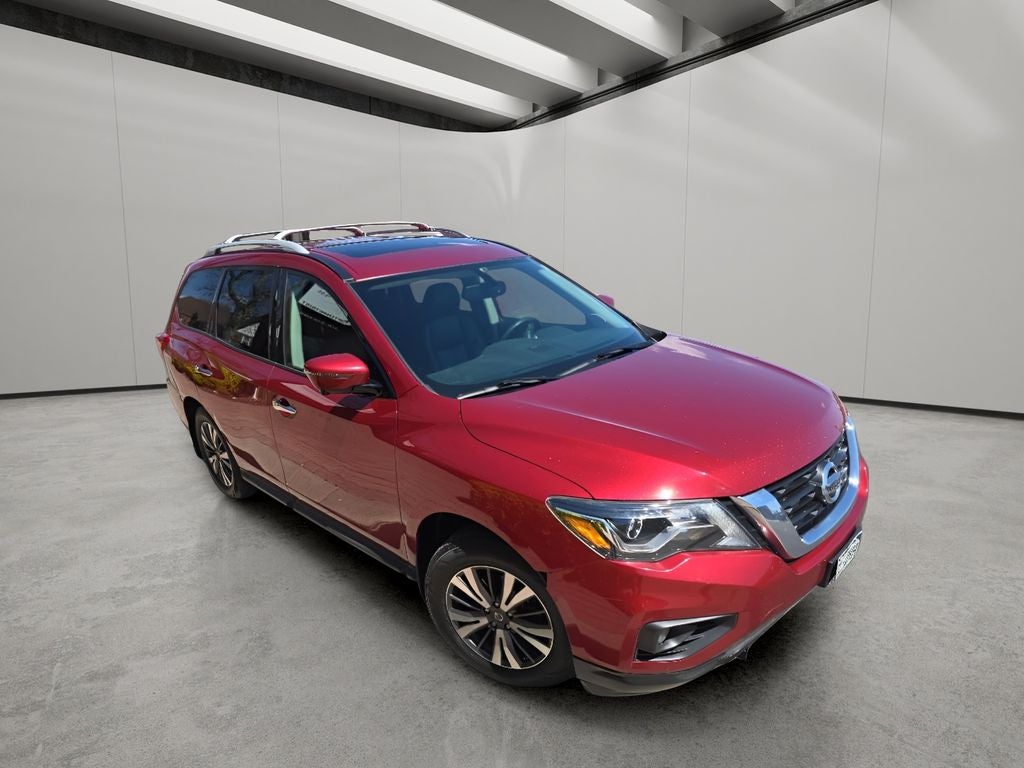 2017 Nissan Pathfinder SL