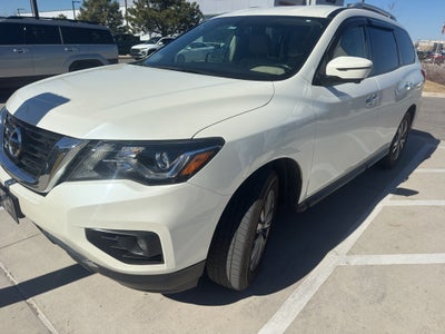 2018 Nissan Pathfinder SL