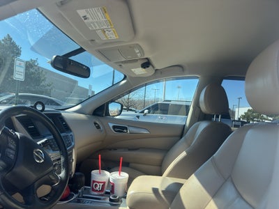 2018 Nissan Pathfinder SL