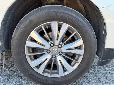 2018 Nissan Pathfinder SL