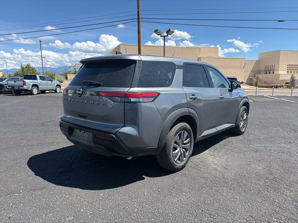 2026 Nissan Pathfinder S