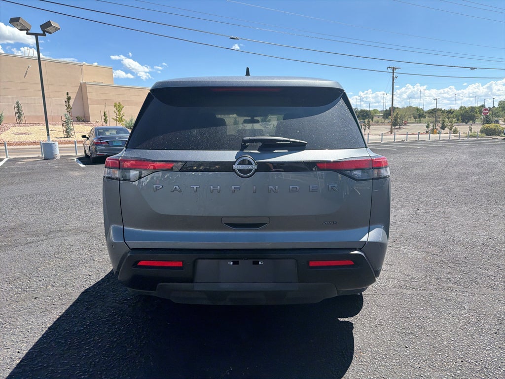 2026 Nissan Pathfinder S