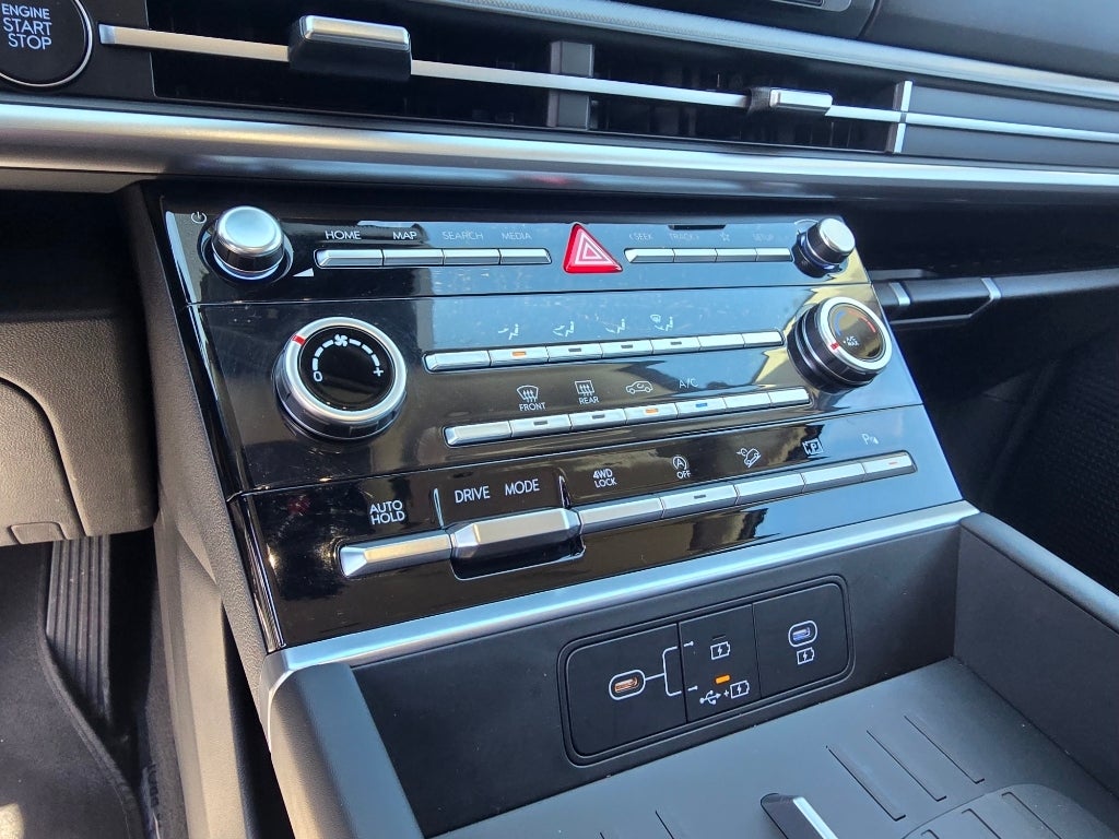 2026 Hyundai Santa Fe SE