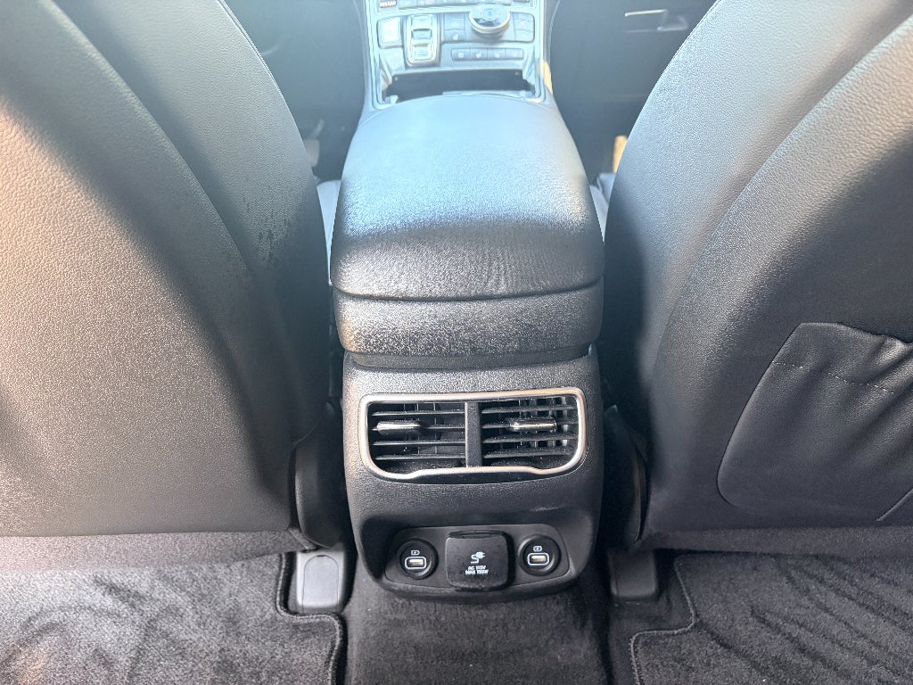 2023 Hyundai Santa Fe Hybrid Limited