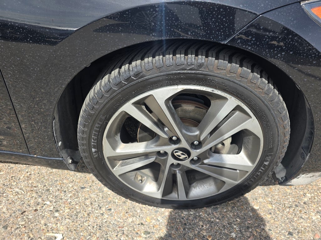 2017 Hyundai Elantra Limited