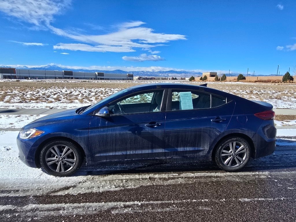 2017 Hyundai Elantra SE