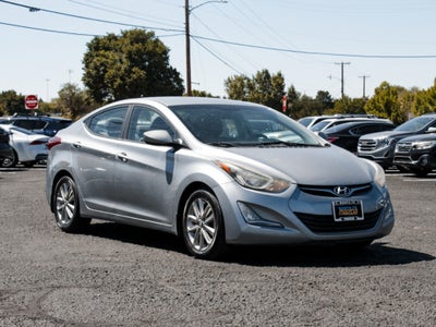 2015 Hyundai Elantra SE