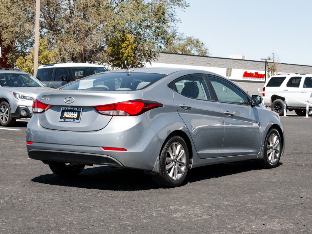 2015 Hyundai Elantra SE