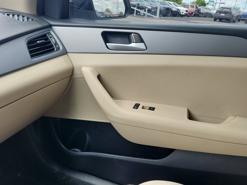 2016 Hyundai Sonata 2.4L SE