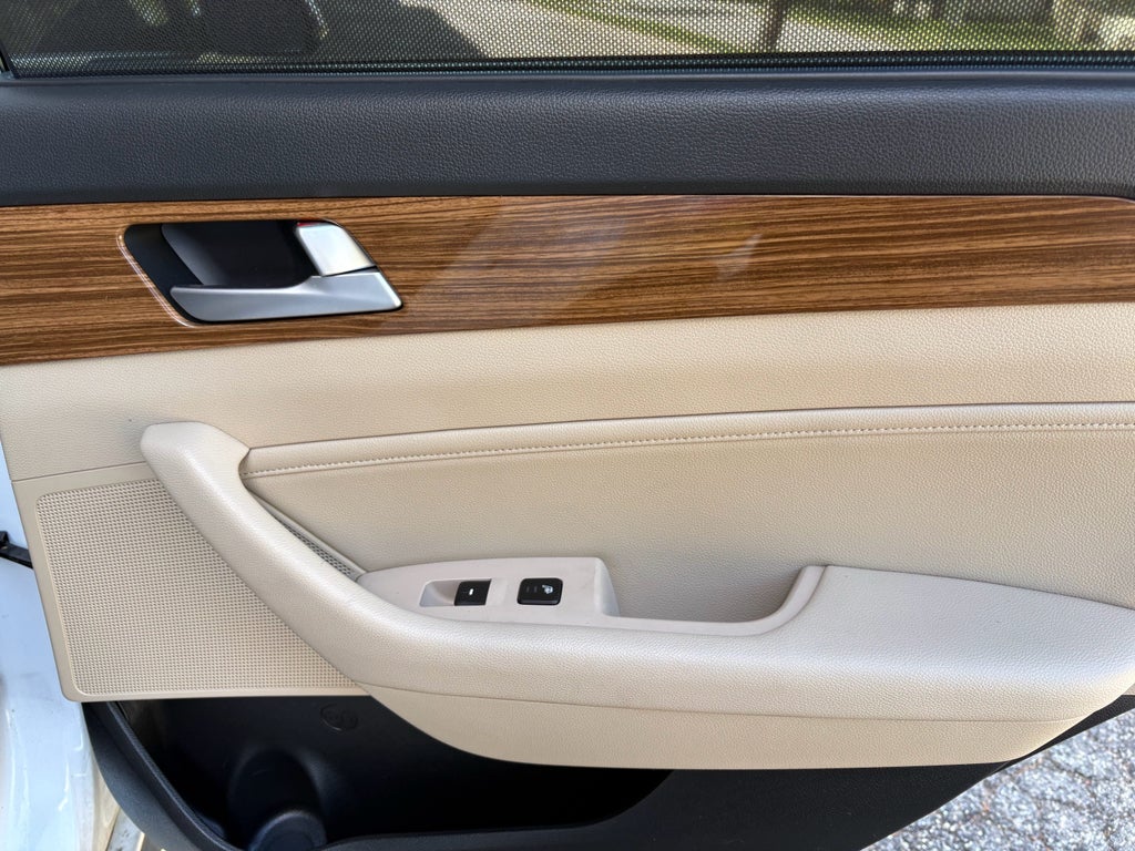 2015 Hyundai Sonata 2.4L Limited