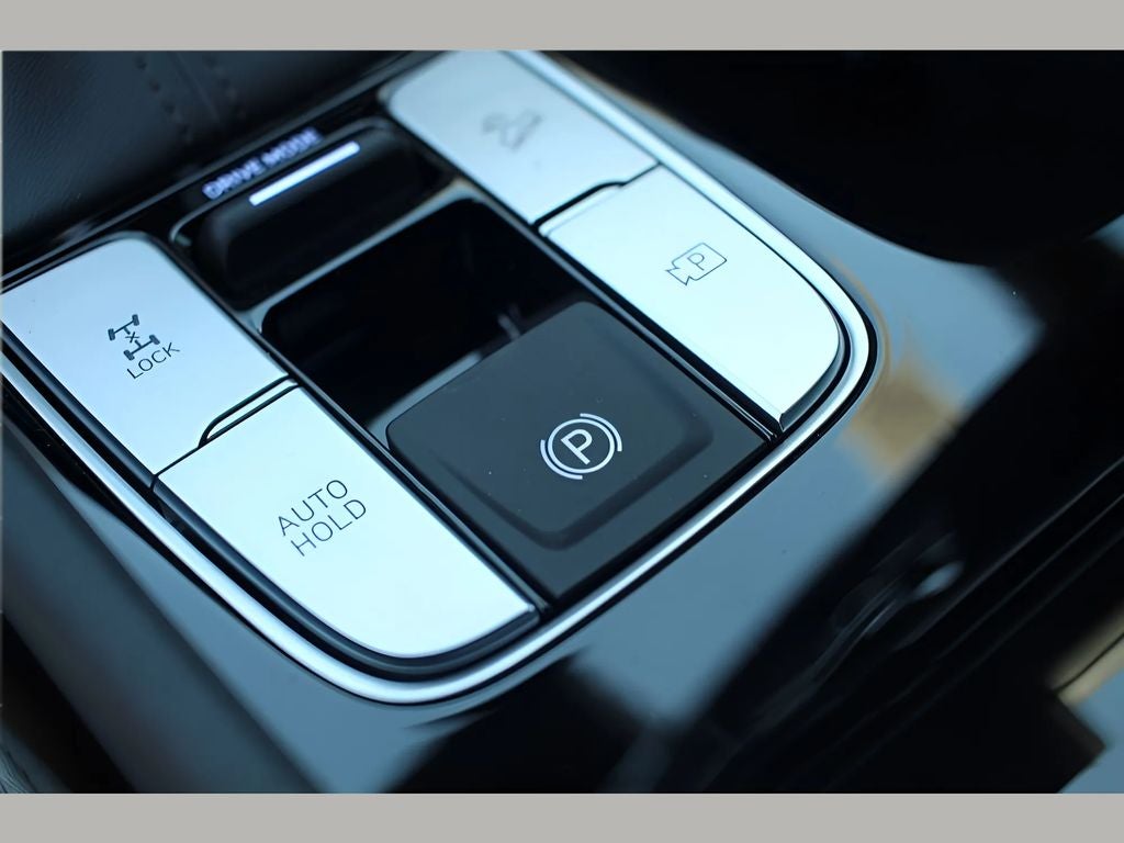 2025 Hyundai Santa Cruz SE