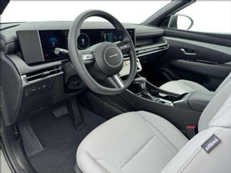 2025 Hyundai Santa Cruz SEL Activity