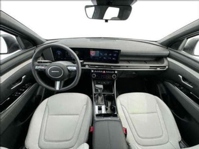 2025 Hyundai Santa Cruz SEL Activity