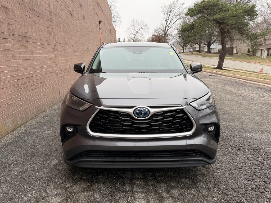 2023 Toyota Highlander Hybrid LE