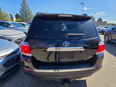 2013 Toyota Highlander SE