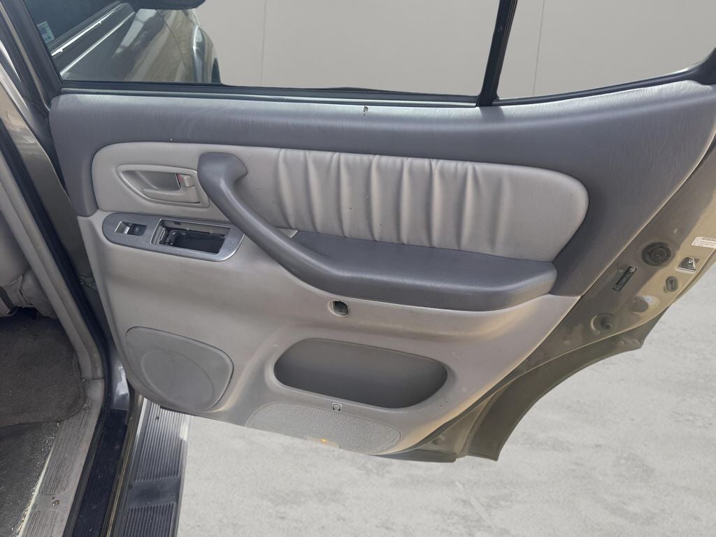 2005 Toyota Sequoia Limited