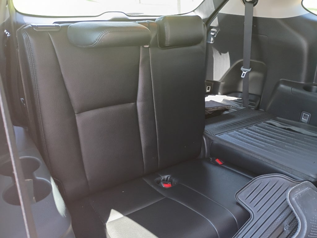 2020 Toyota Highlander LE