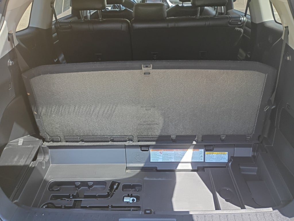 2020 Toyota Highlander LE