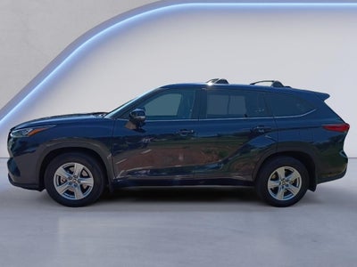 2020 Toyota Highlander LE