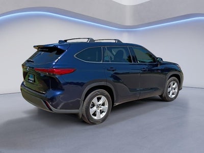 2020 Toyota Highlander LE