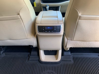 2017 Toyota Highlander LE Plus
