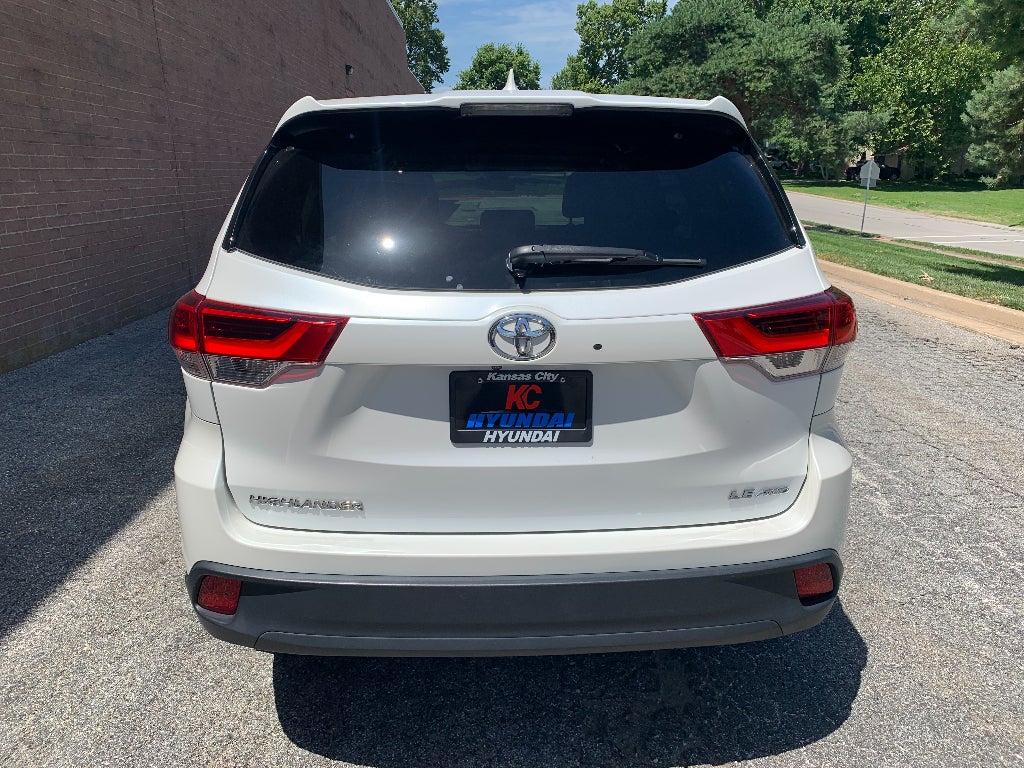 2017 Toyota Highlander LE Plus