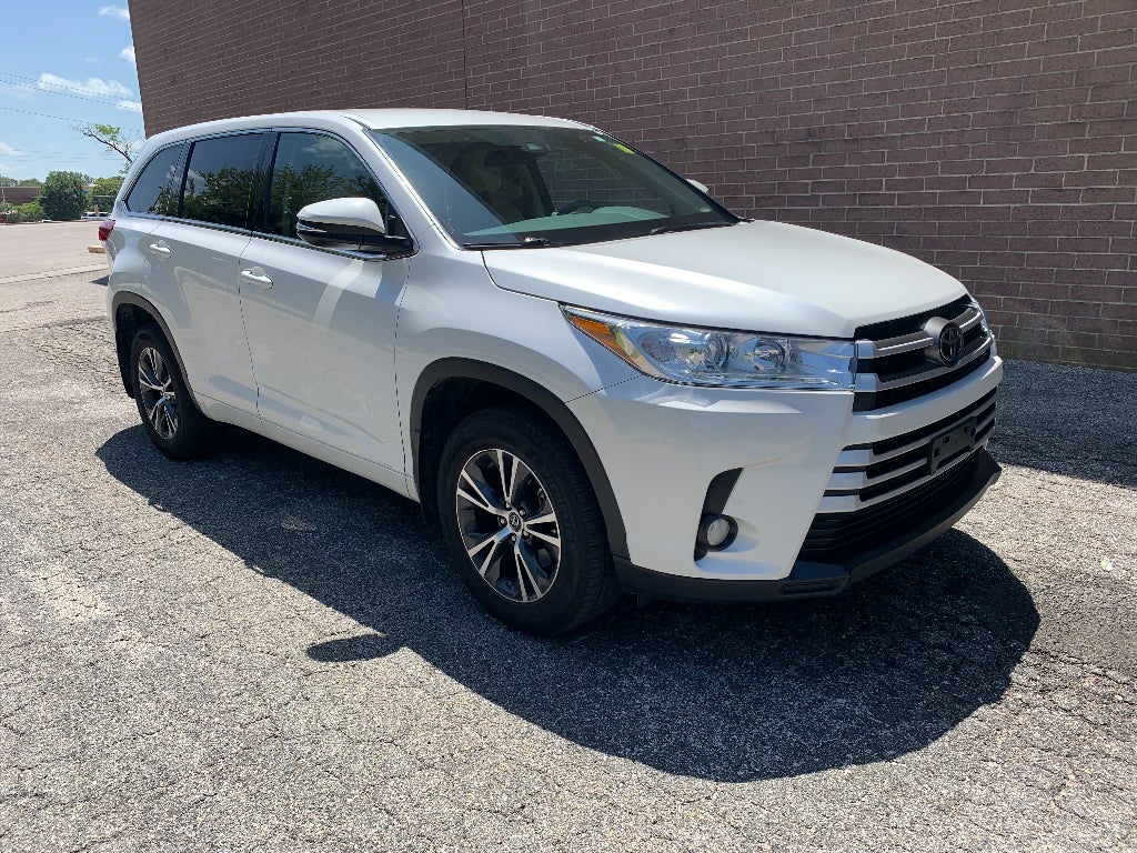 2017 Toyota Highlander LE Plus