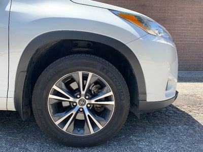 2017 Toyota Highlander LE Plus