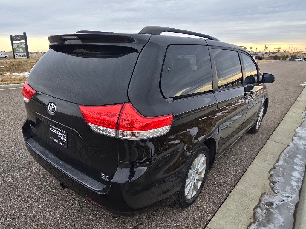 2014 Toyota Sienna XLE