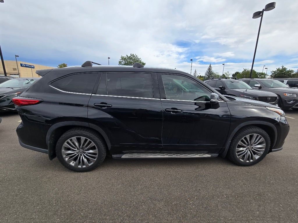 2021 Toyota Highlander Platinum