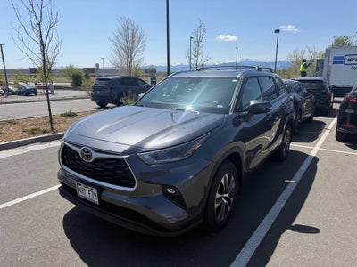 2021 Toyota Highlander XLE