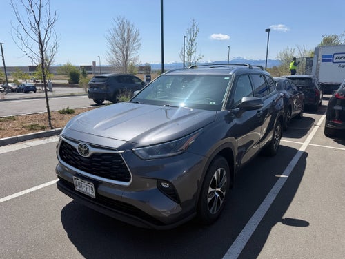 2021 Toyota Highlander XLE