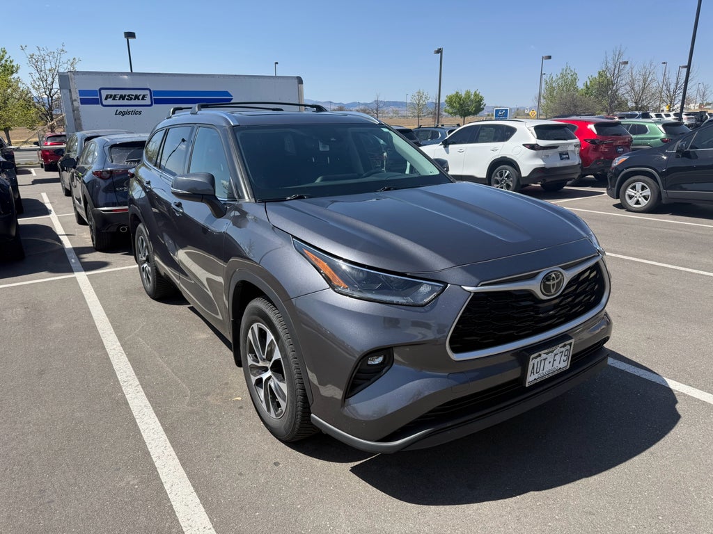 2021 Toyota Highlander XLE