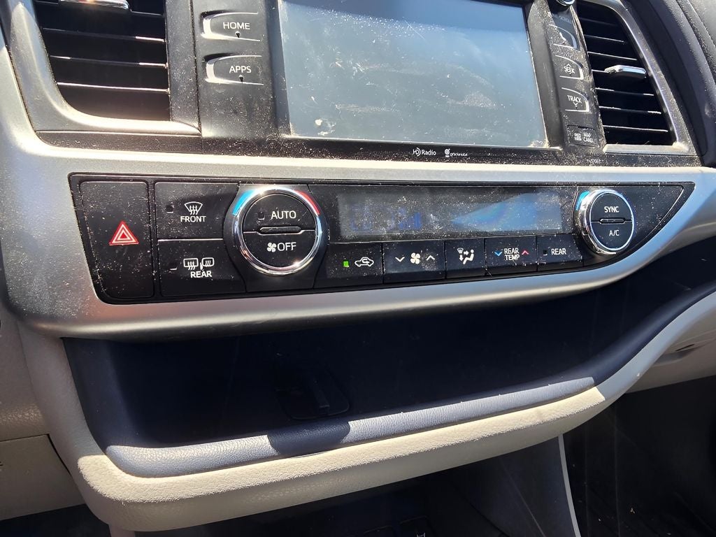 2014 Toyota Highlander XLE